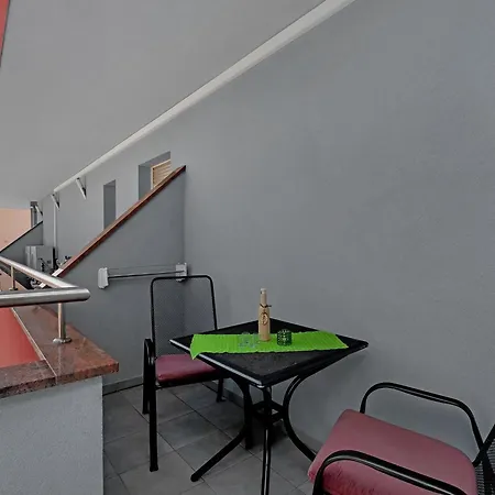 Juric - One Bedroom With Balcony - 2 Apartment Baska Voda